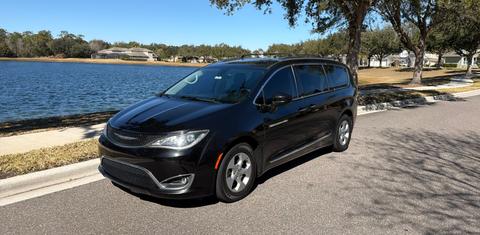 Chrysler Pacifica 2017
