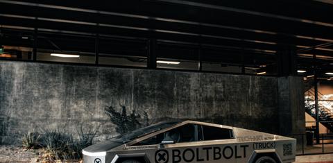Tesla Cybertruck 2025