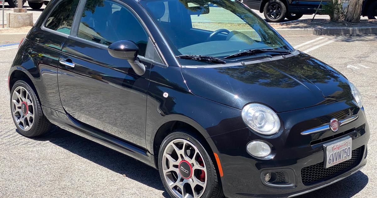 FIAT 500 2012 rental in Glendale, CA by Ervin A. Turo