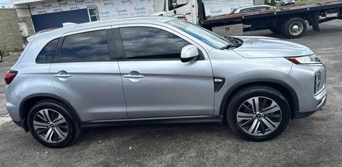Mitsubishi Outlander Sport 2024