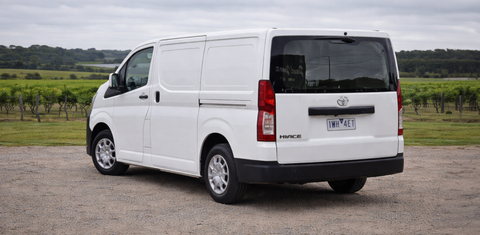 Toyota HIACE 2022