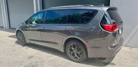 Chrysler Pacifica 2019