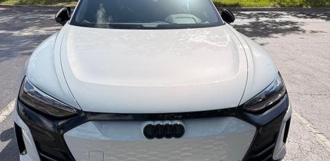 Audi e-tron GT 2024