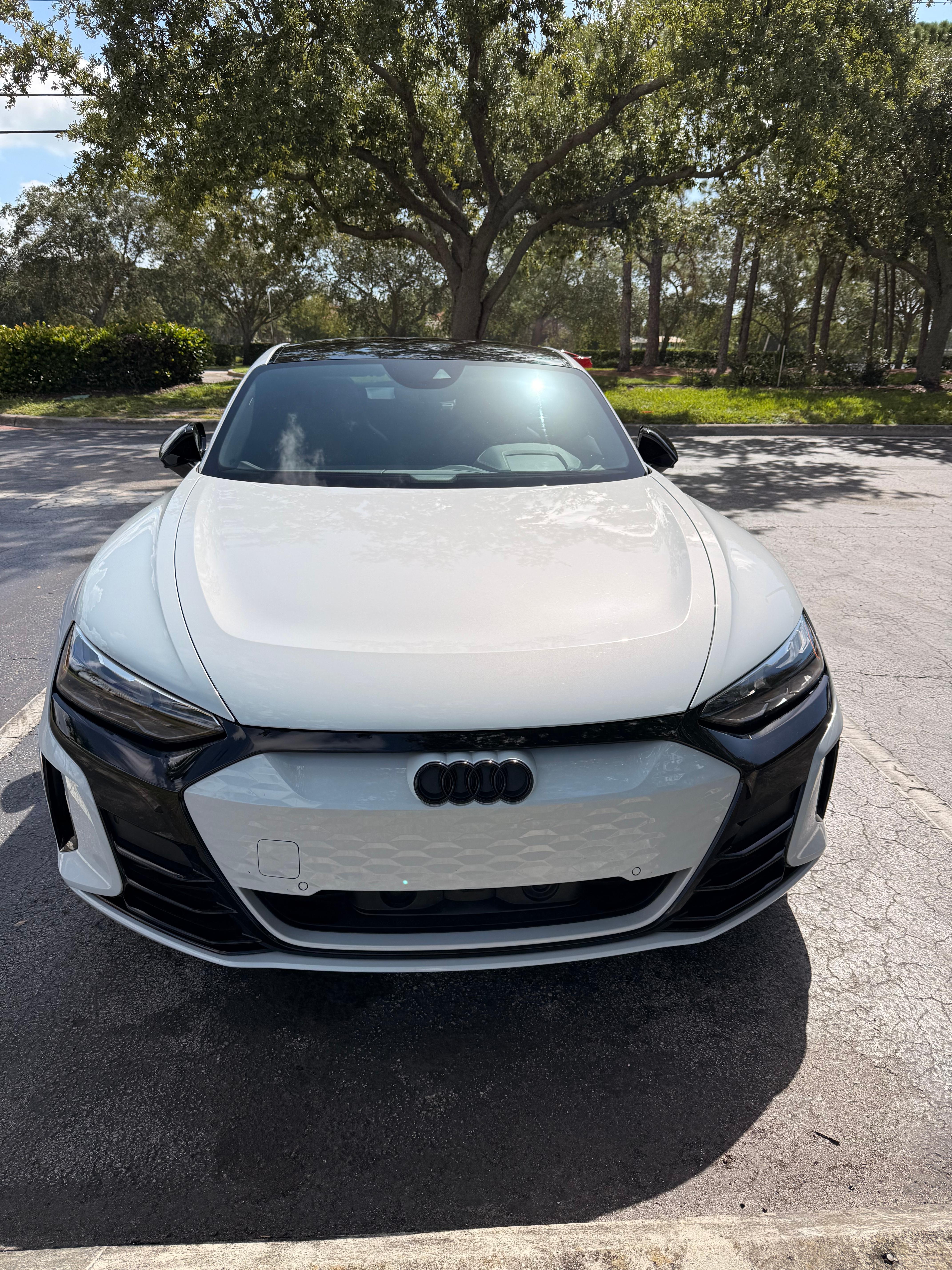 Audi e-tron GT 2024 in Port St. Lucie, FL