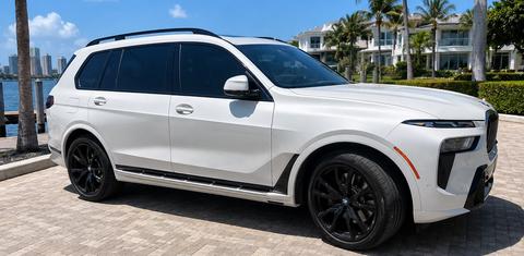 BMW X7 2023