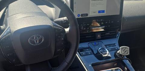 Toyota bZ4X 2025