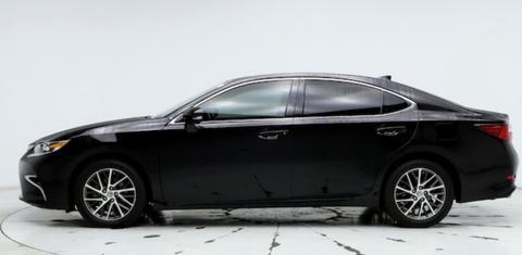 Lexus ES 2017