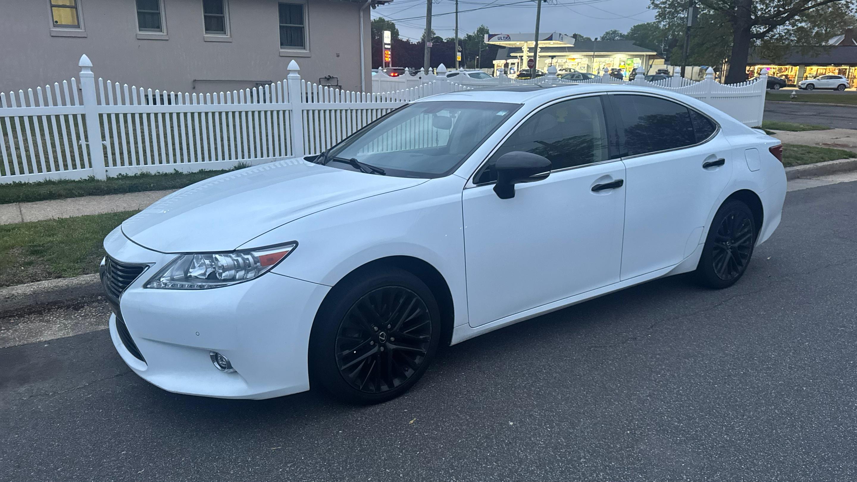 Lexus ES 2015 in 