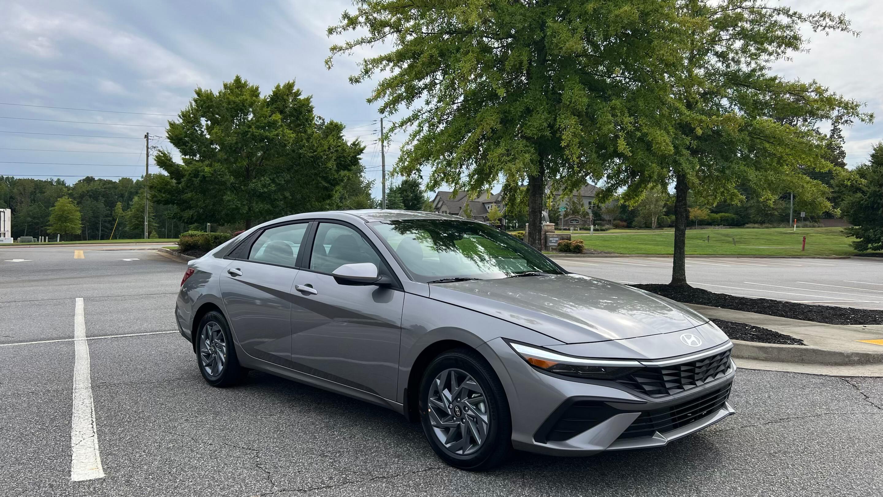 Hyundai Elantra 2024 in Atlanta, GA
