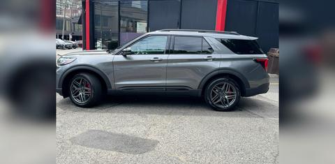 Ford Explorer 2025