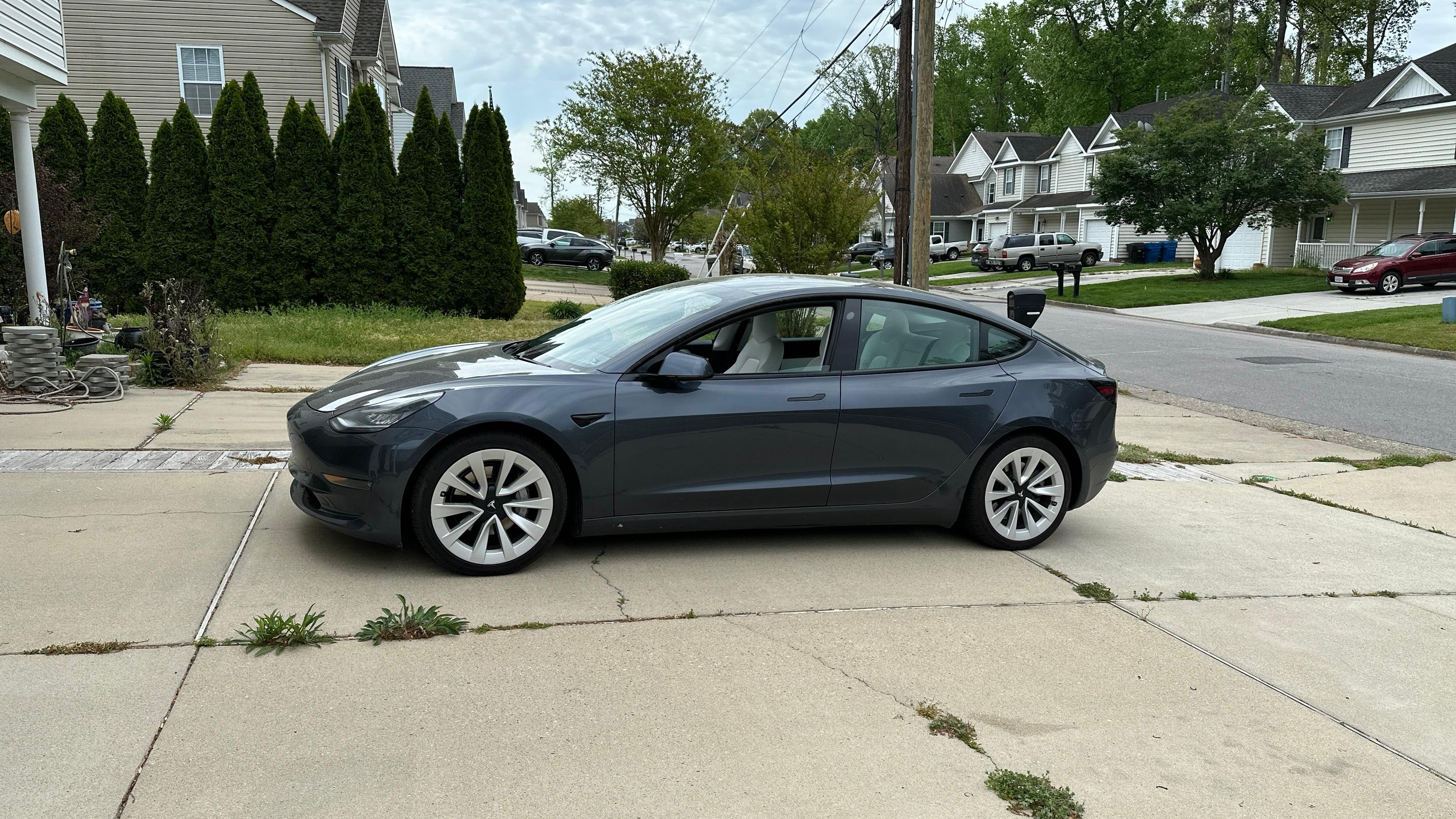 Tesla Model 3 2021 in Eagan, MN