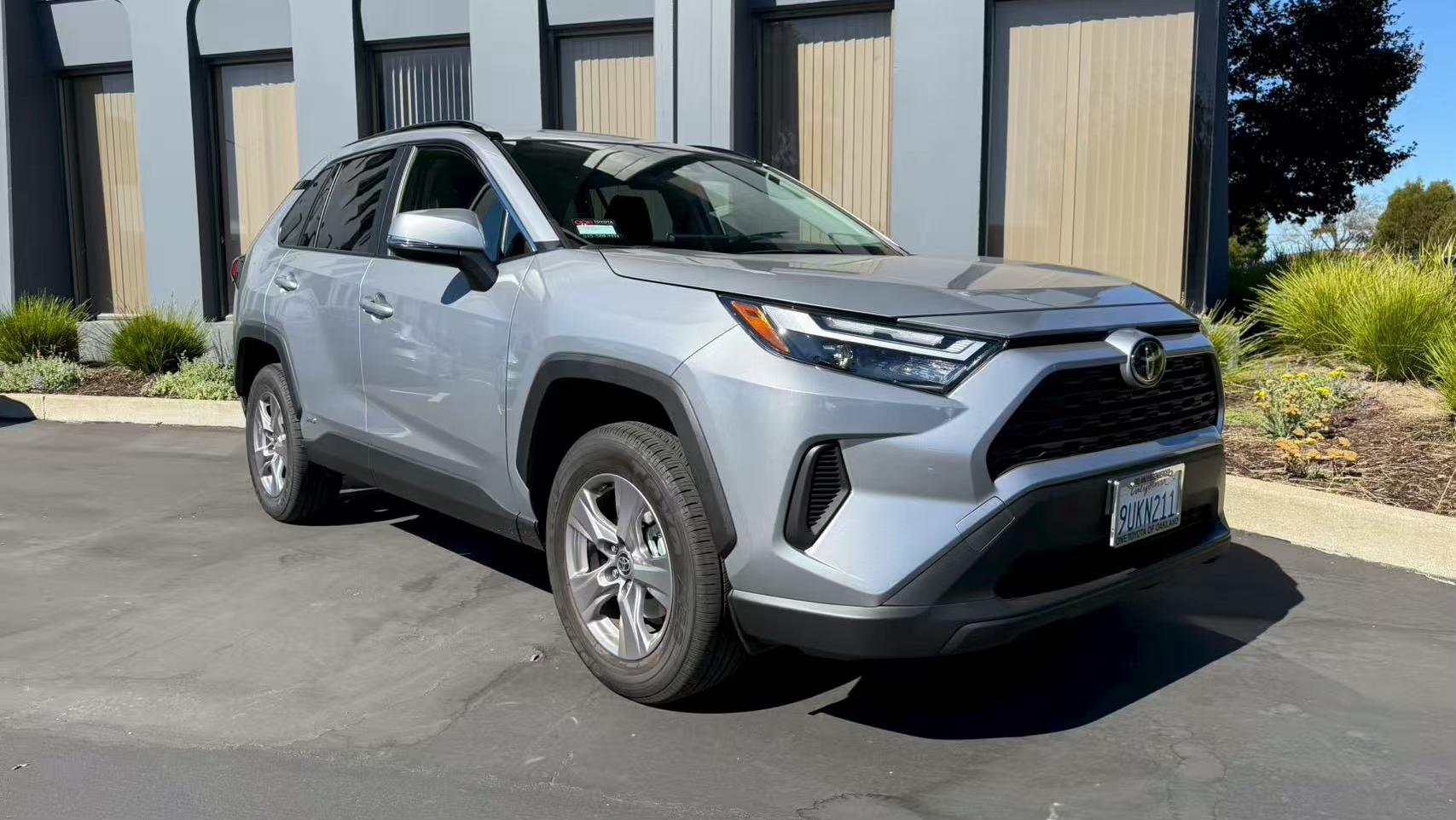 Toyota RAV4 Hybrid 2025 in Burlingame, CA