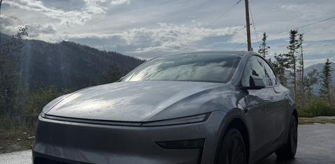 Tesla Model Y 2026