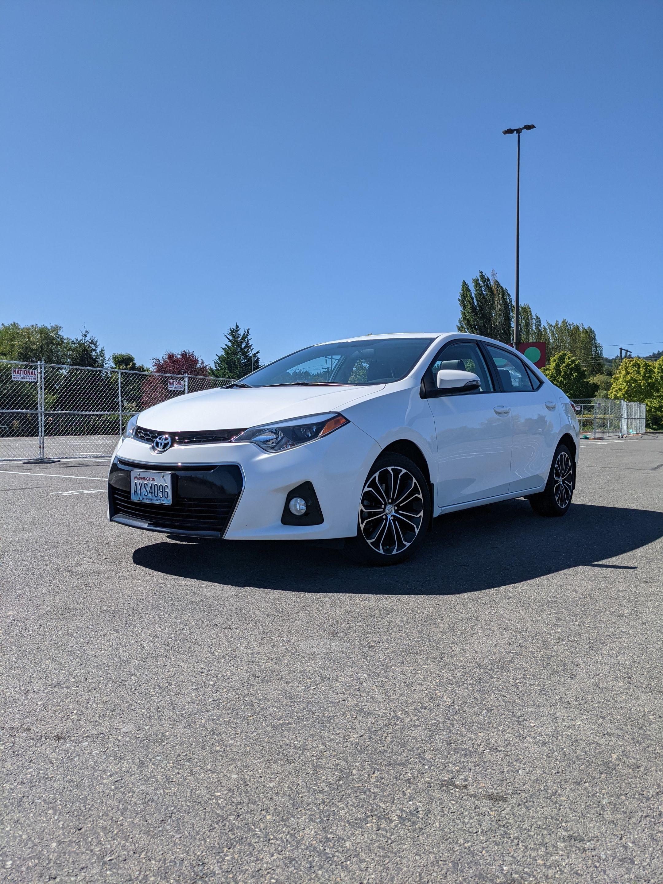 Toyota Corolla 2016 in Des Moines, WA