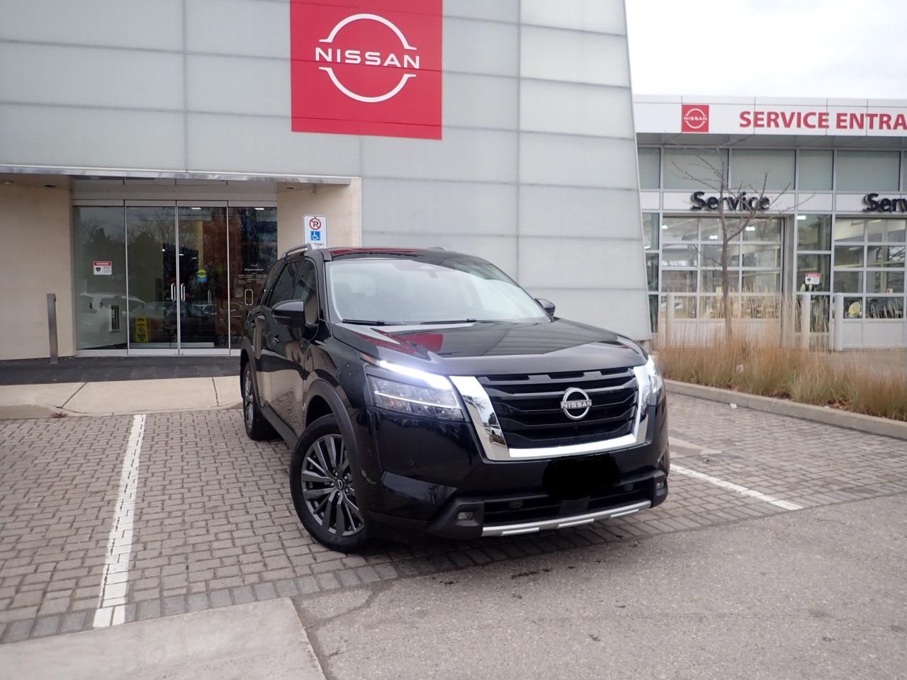 Nissan Pathfinder 2024 in Mississauga, ON