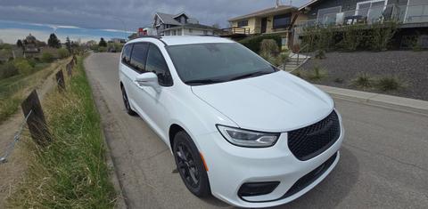 Chrysler Pacifica 2022