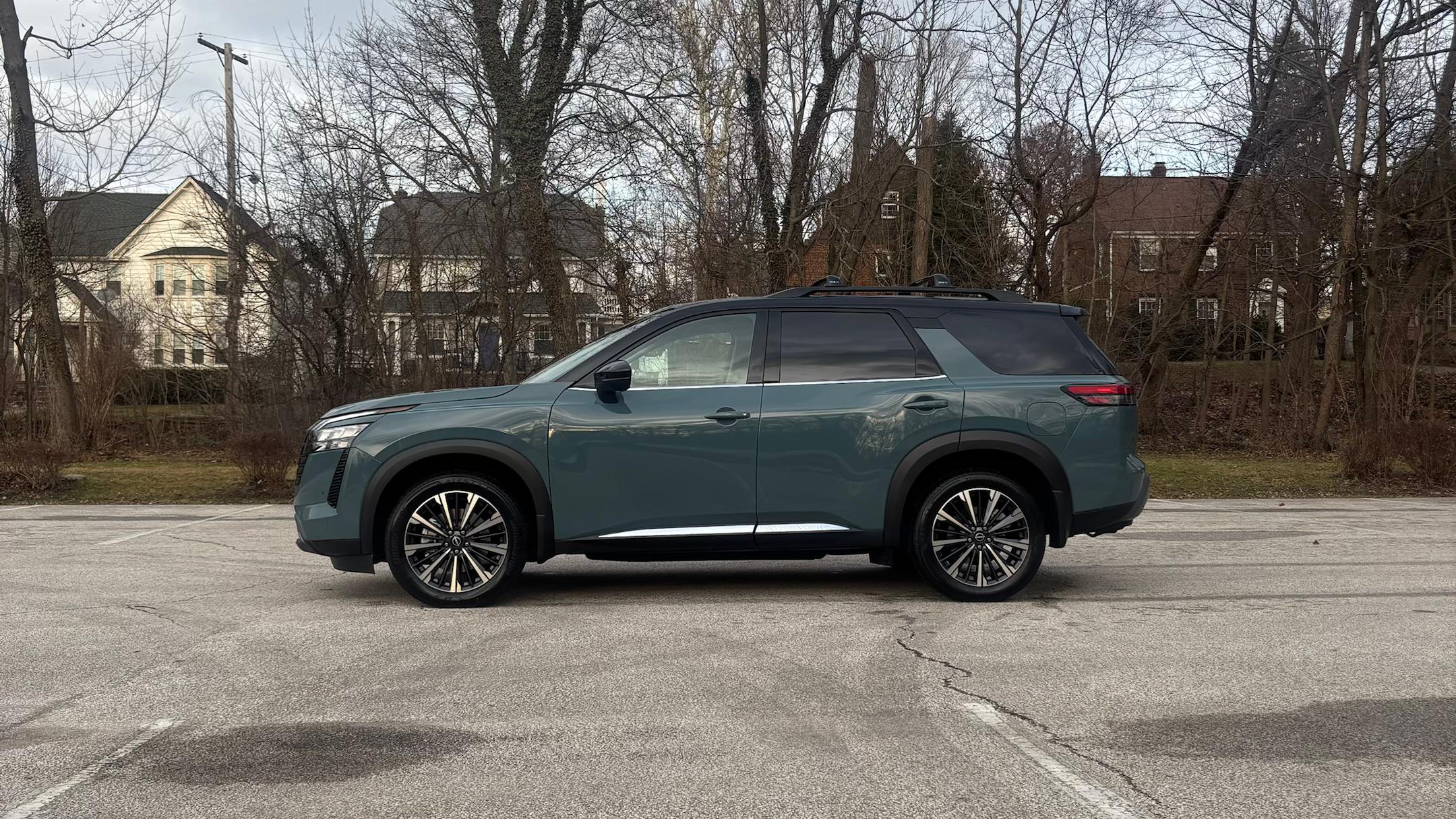 Nissan Pathfinder 2026 in Cleveland Heights, OH