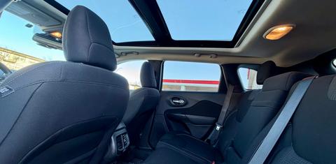 Jeep Cherokee 2016