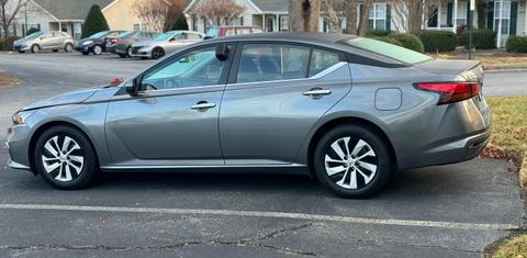 Nissan Altima 2022