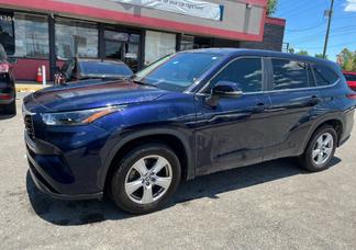 Toyota Highlander car