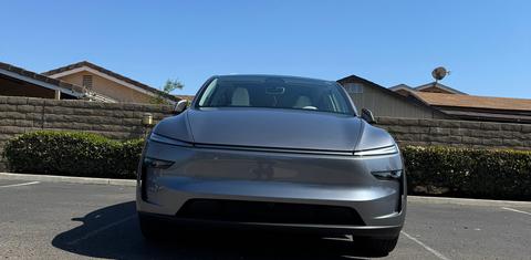 Tesla Model Y 2026