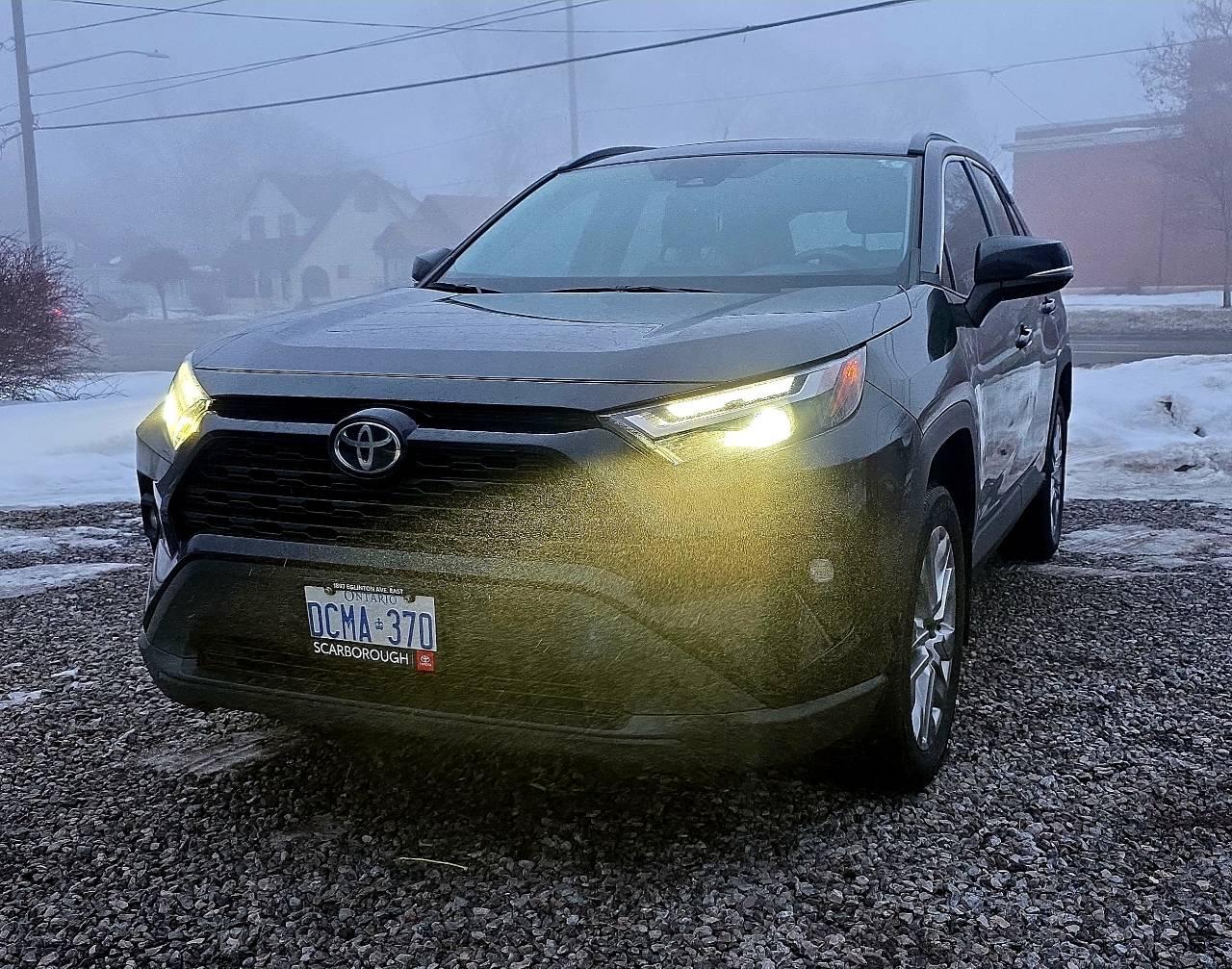 Toyota RAV4 2023 à 