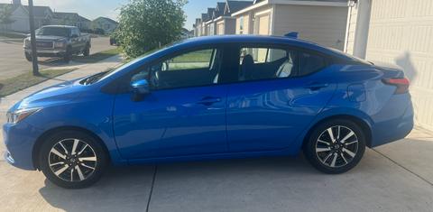 Nissan Versa 2021