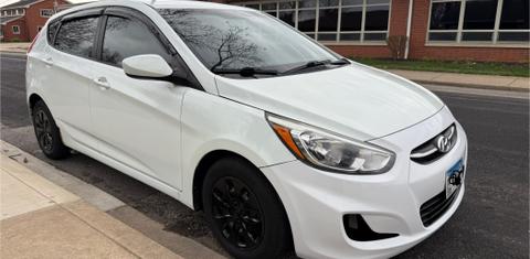 Hyundai Accent 2015