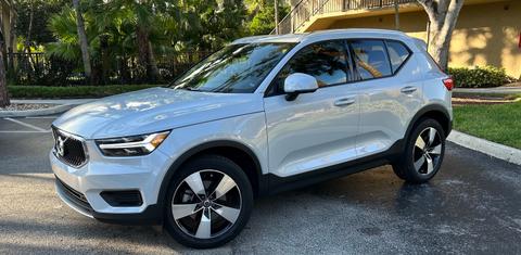 Volvo XC40 2022