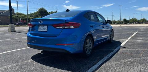 Hyundai Elantra 2017