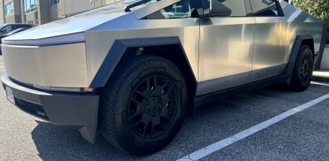 Tesla Cybertruck 2024