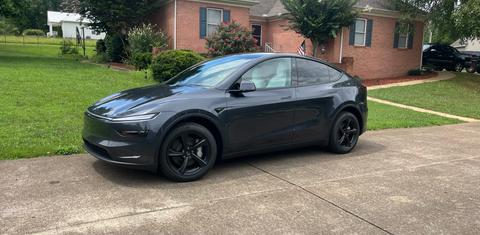 Tesla Model Y 2026