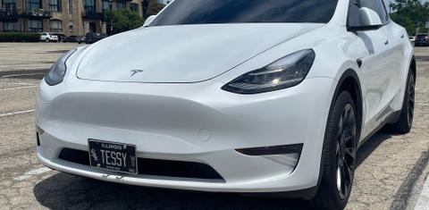 Tesla Model Y 2023