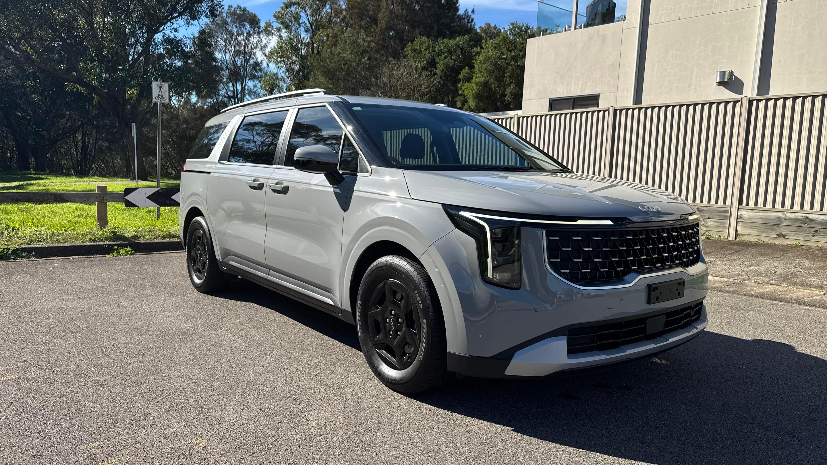 Kia CARNIVAL 2024 in Tempe