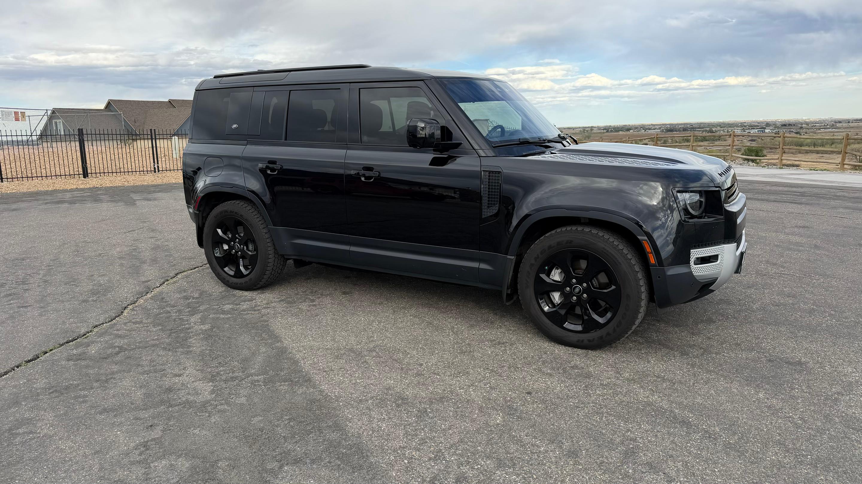 Land Rover Defender 2020 in 
