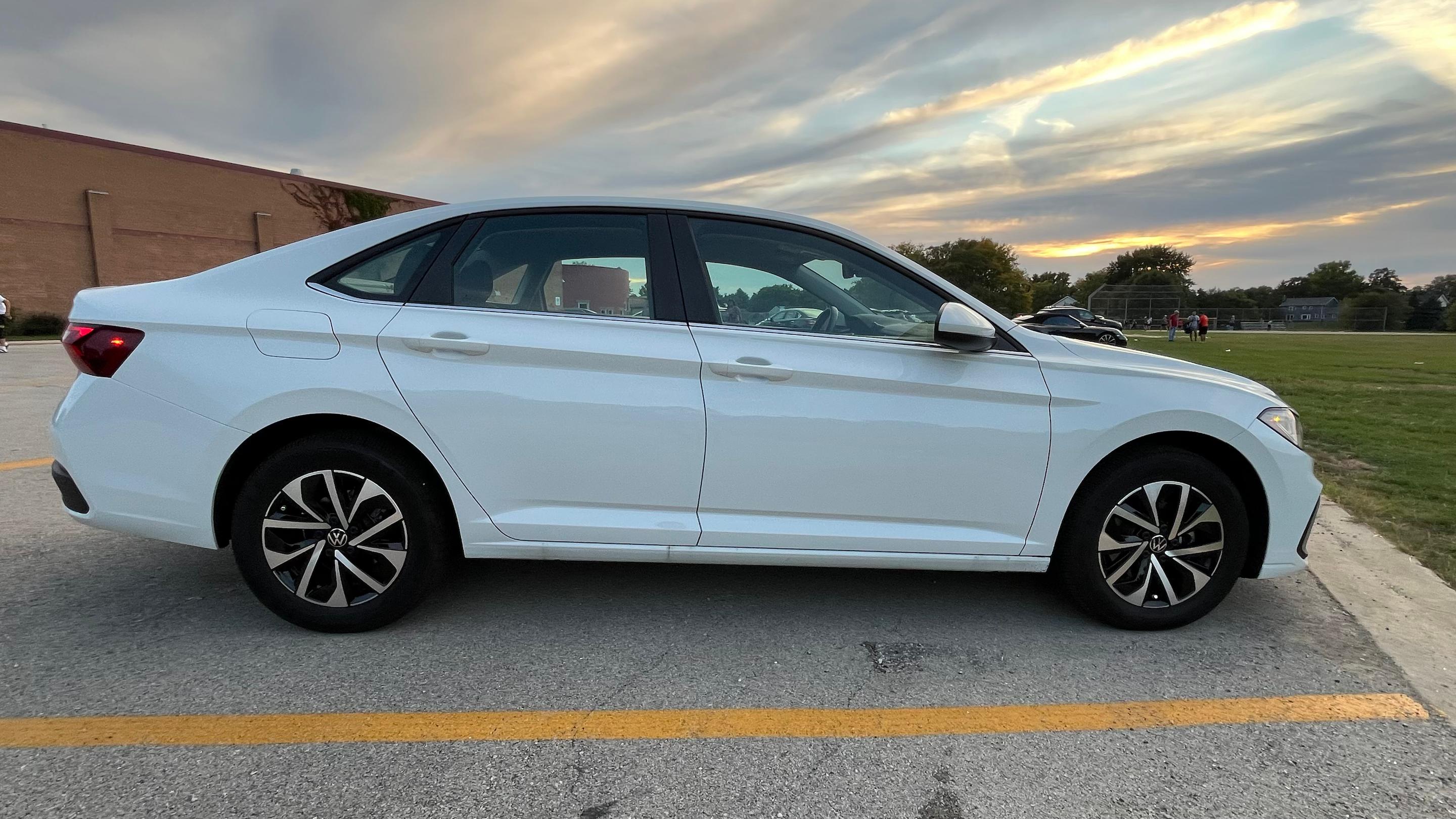 Volkswagen Jetta 2025 in Chicago, IL