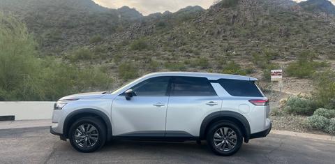 Nissan Pathfinder 2025