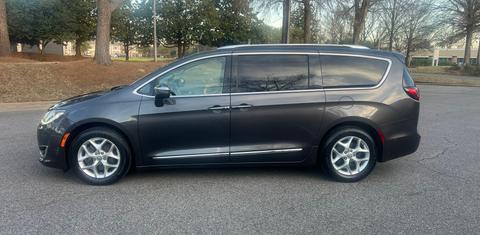 Chrysler Pacifica 2020