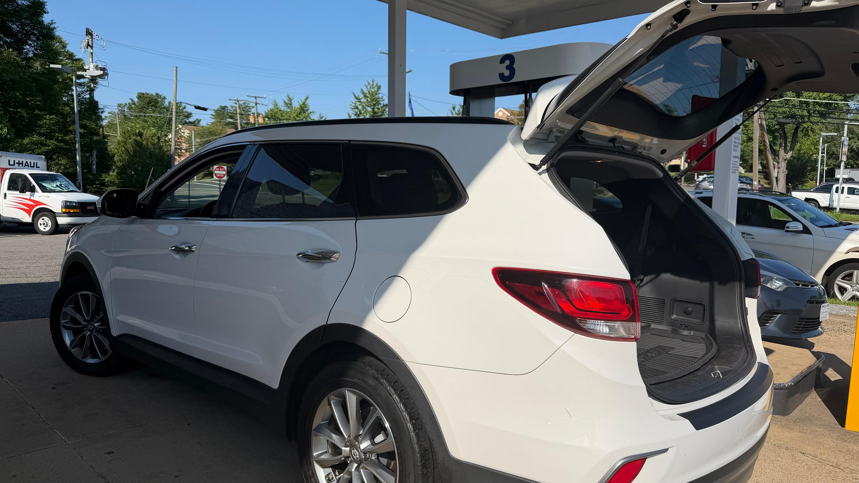Hyundai Santa Fe 2017 in Annandale, VA