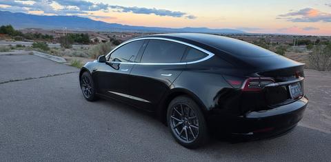 Tesla Model 3 2018