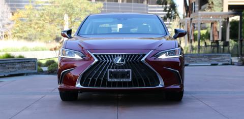 Lexus ES 2023