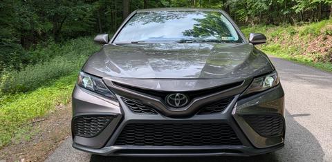 Toyota Camry 2021