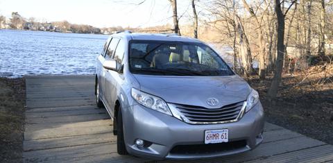 Toyota Sienna 2017