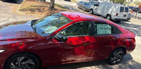 Hyundai Elantra 2025