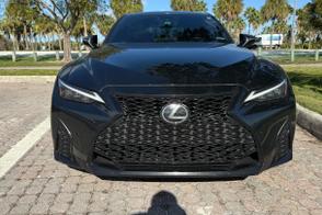 Catégorie de véhicule : Lexus IS