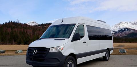 Mercedes-Benz Sprinter 2025