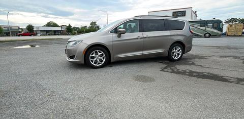 Chrysler Pacifica 2017