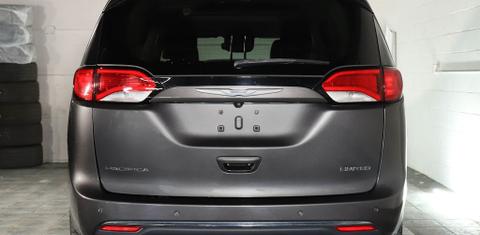 Chrysler Pacifica 2017