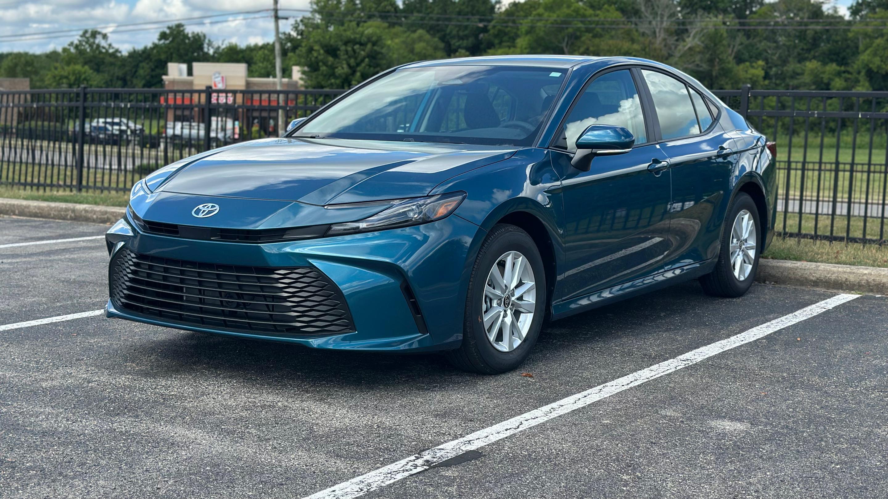 Toyota Camry Hybrid 2025 in 