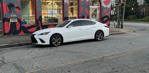 Lexus ES 2019